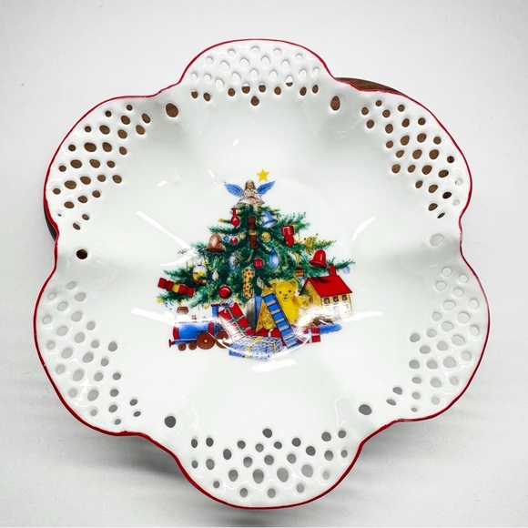 Vintage Reutter Porzellan German Porcelain Christmas Tree Candy Dish - Picture 1 of 8